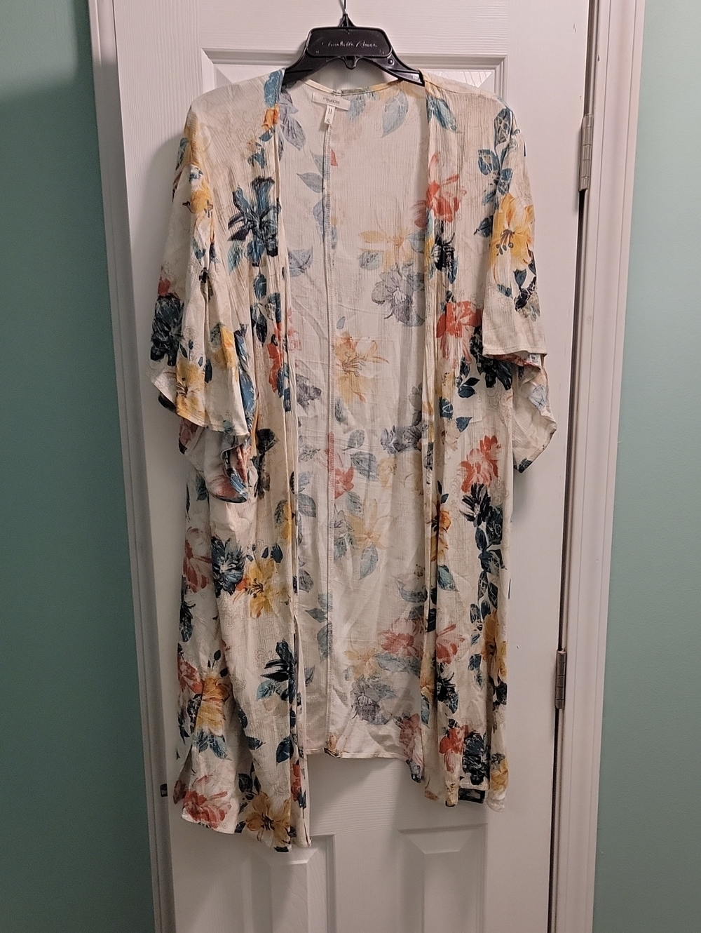 Lightweight Floral Kimono Cardigan - Cream with Multicolor Blooms